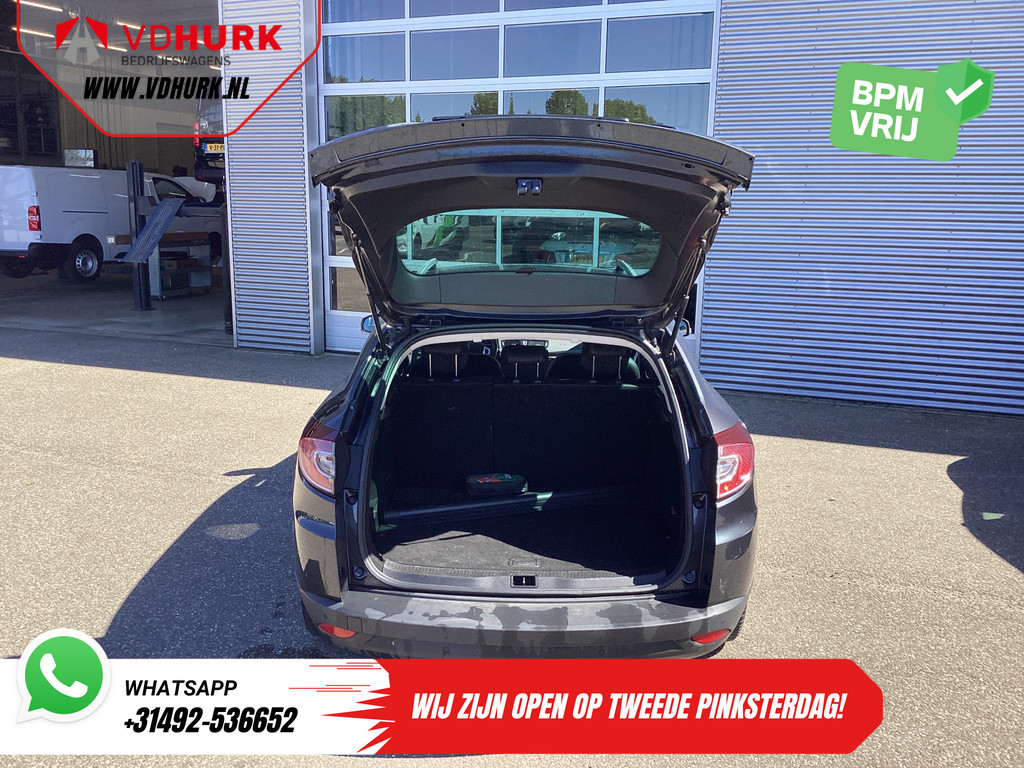 Renault Mégane Stationwagon Estate 1.5 dCi Bose/ Climate/ LMV/ Cruise/ PDC 4