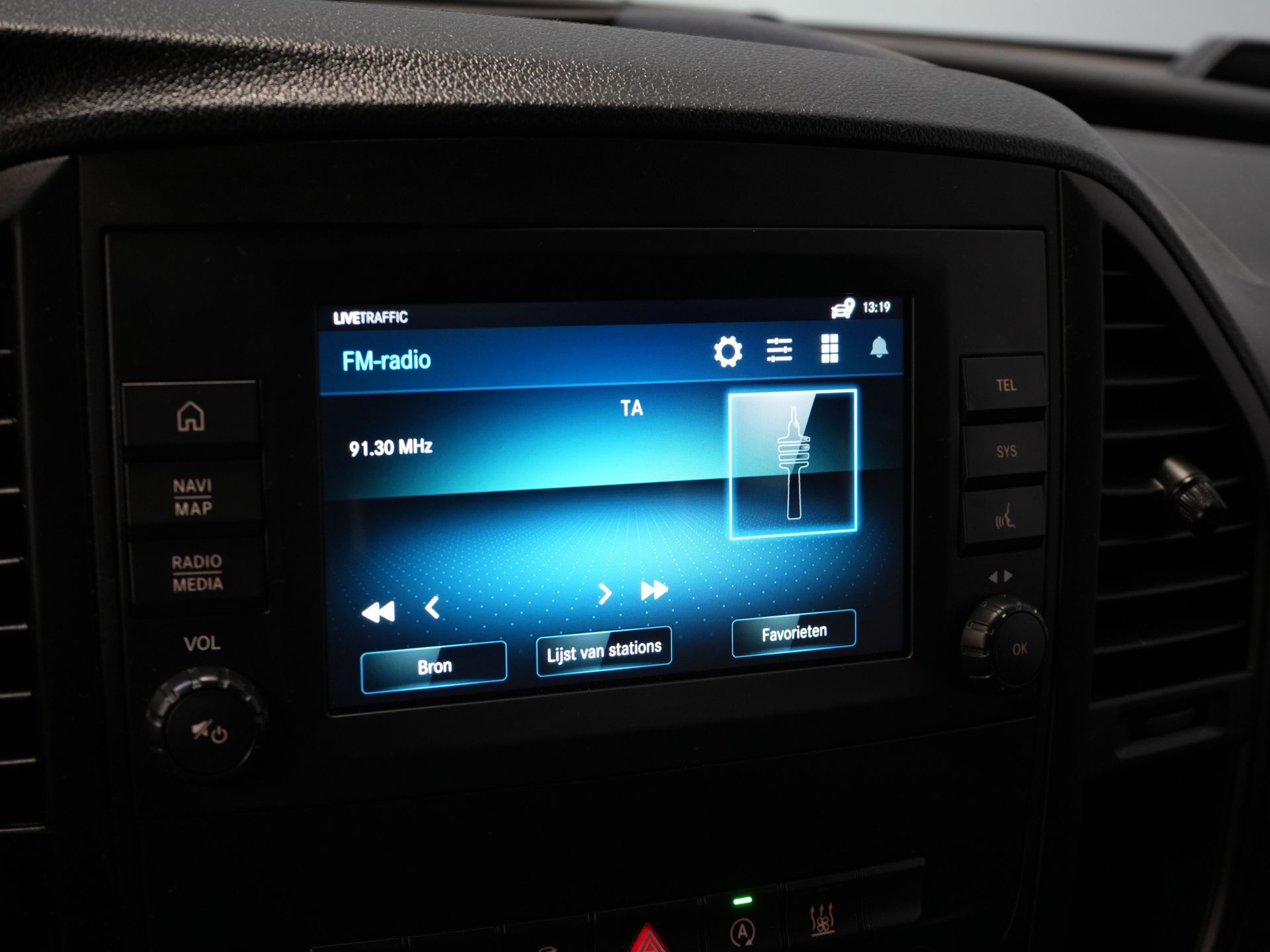 Mercedes-Benz Vito Bestelbus 119 CDI Aut. XL L3 LED/ Standkachel/ Stoelverw./ Carplay/ Navi/ Camera/ PDC/ LMV/ Cruise/ Trekhaak/ Airco 25