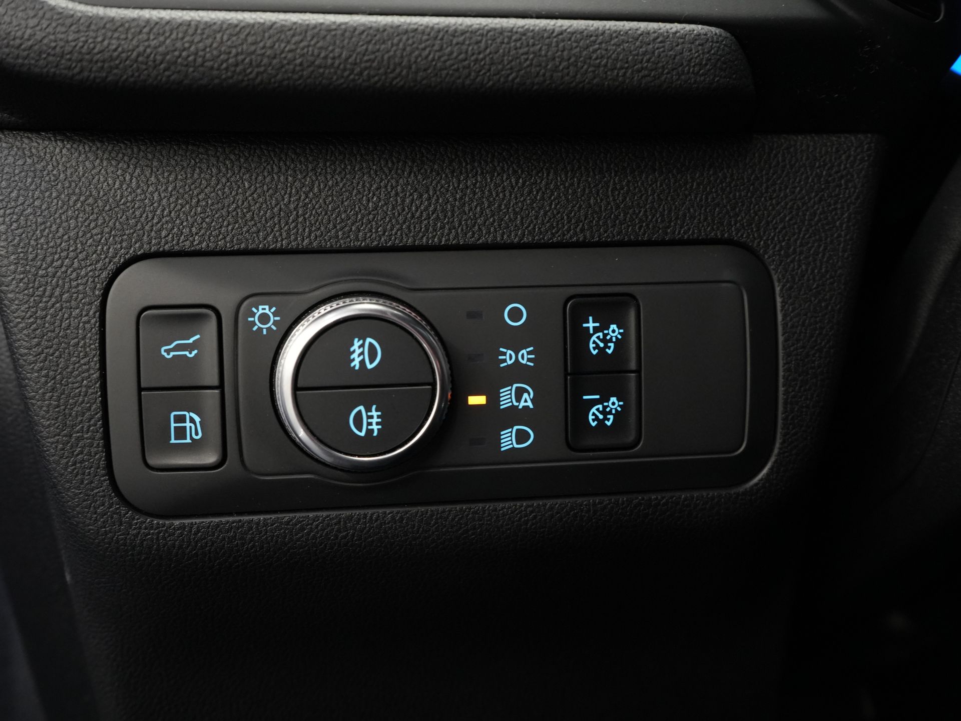 Ford Kuga SUV 2.5 PHEV 225 pk ST-Line LED/ Head-Up/ Adapt.cruise/ Keyless/ Elek.klep/ Stoelverw/ Stuurverw./ Carplay/ Navi/ Climate/ PDC 19