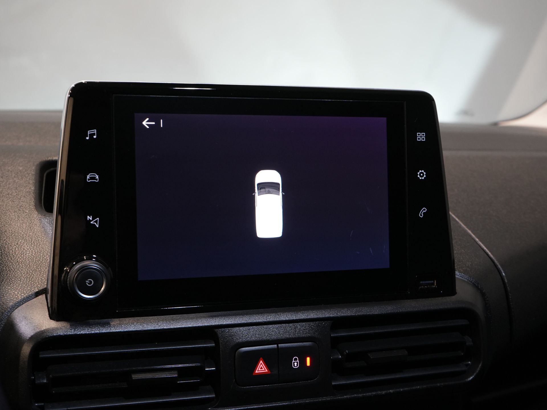 Citroën Berlingo Bestelbus 1.5 HDI 130 pk Aut. LED/ Carplay/ Keyless/ Navi/ Climate/ Camera/ PDC/ LMV/ Cruise 25