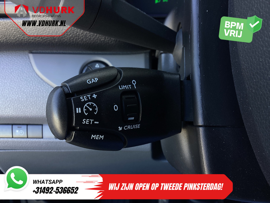 Toyota ProAce Worker Bestelbus 1.5 2x Schuifdeur/ Adapt.Cruise/ Head-up/ Standkachel/ Inrichting/ Stoelverw./ Carplay/ Camera/ Keyless/ Climate/ Trekhaak 13