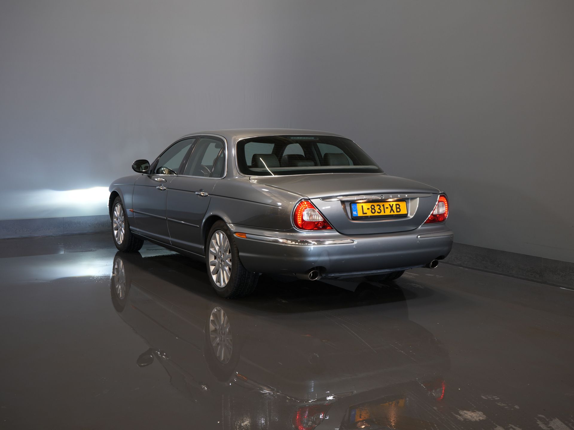 Jaguar XJ Sedan 3.0 V6 Executive Aut. Youngtimer/ Pano/ Leder/ Xenon/ Memory/ Cruise/ Stoelverw. 1