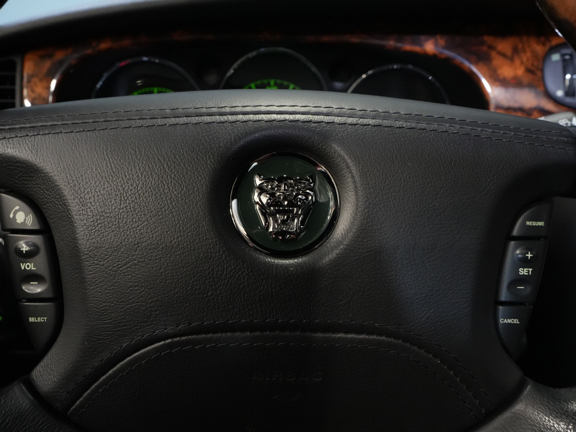Jaguar XJ Sedan 3.0 V6 Executive Aut. Youngtimer/ Pano/ Leder/ Xenon/ Memory/ Cruise/ Stoelverw. 23