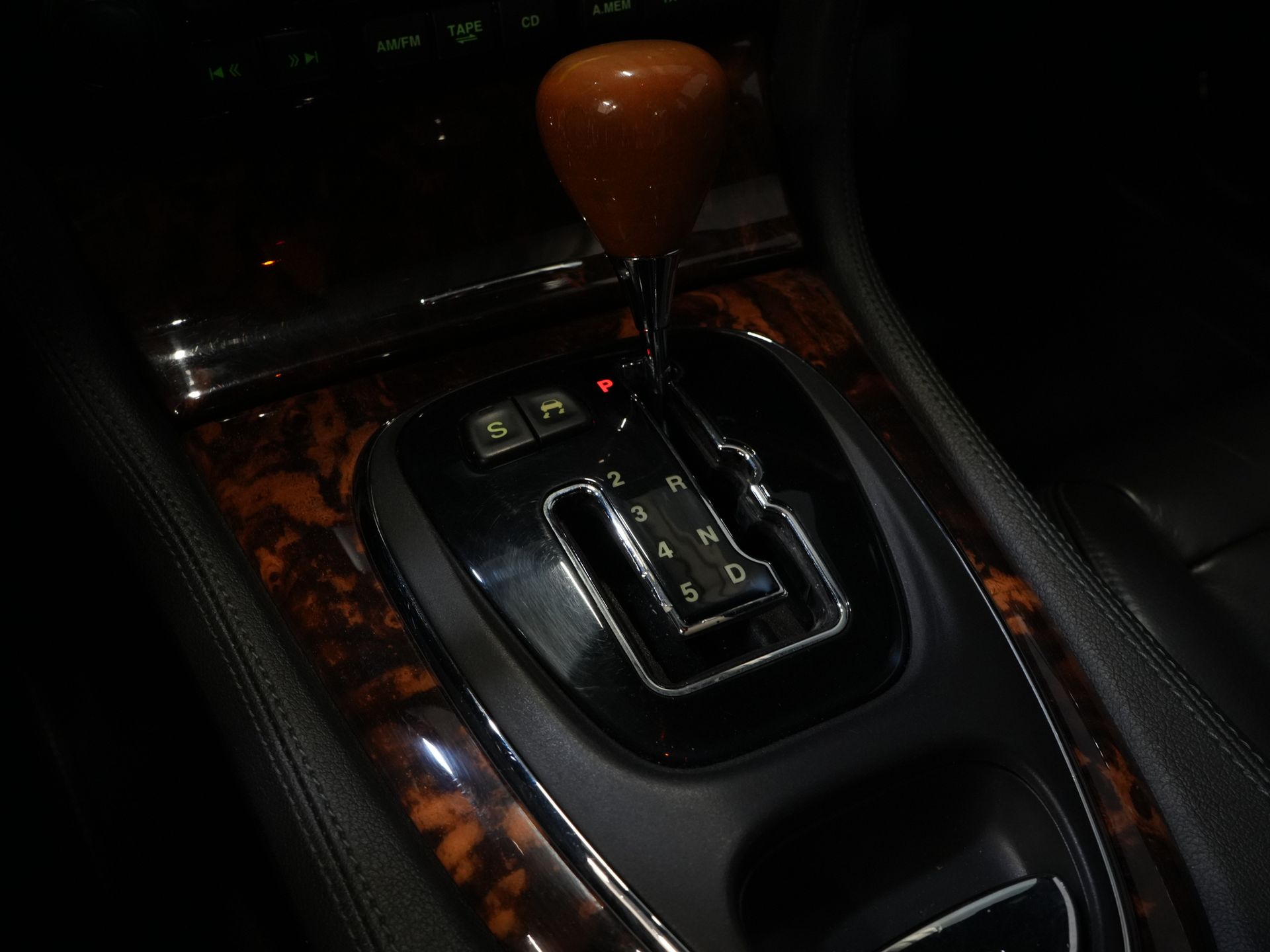 Jaguar XJ Sedan 3.0 V6 Executive Aut. Youngtimer/ Pano/ Leder/ Xenon/ Memory/ Cruise/ Stoelverw. 25