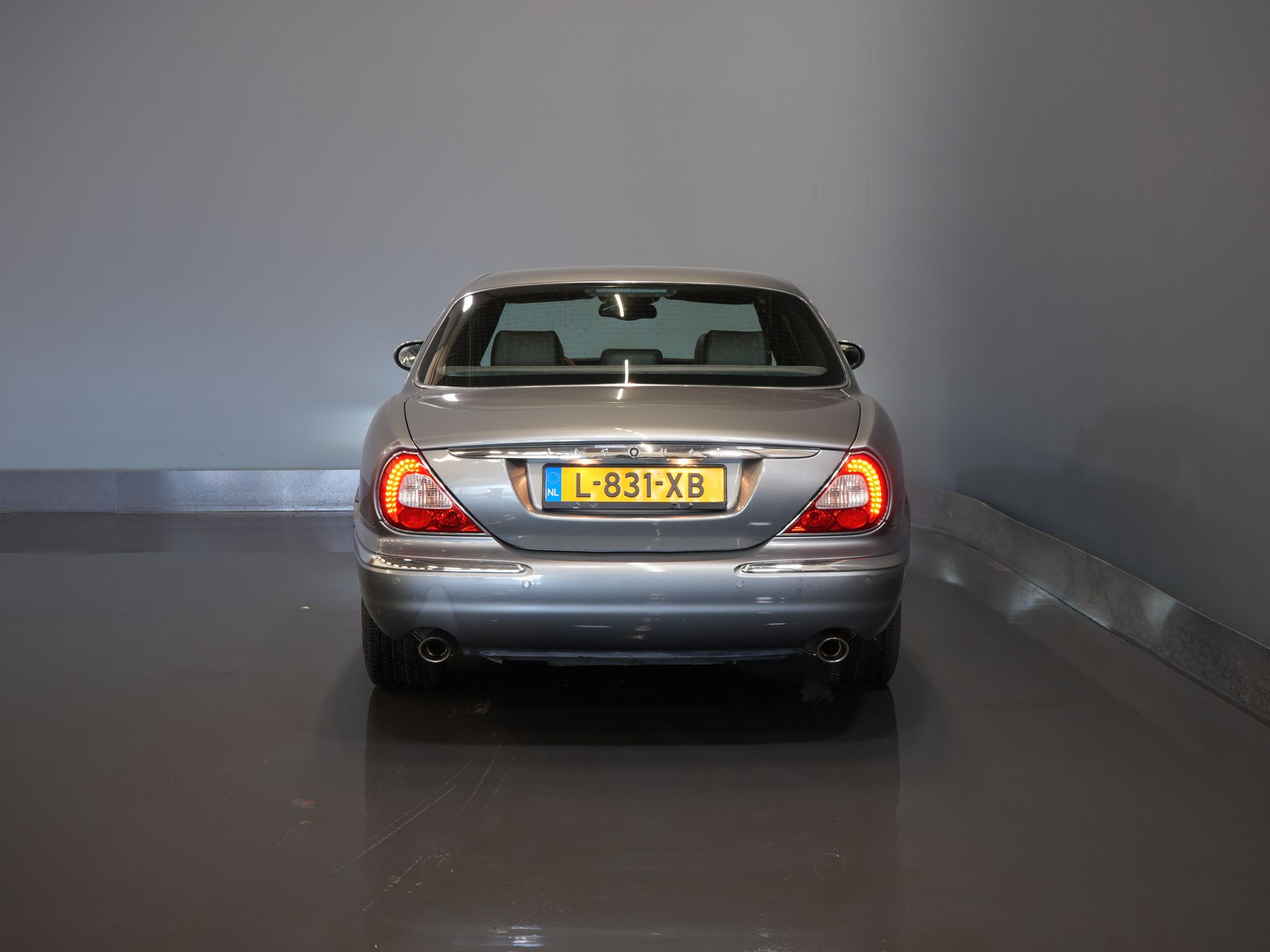 Jaguar XJ Sedan 3.0 V6 Executive Aut. Youngtimer/ Pano/ Leder/ Xenon/ Memory/ Cruise/ Stoelverw. 5