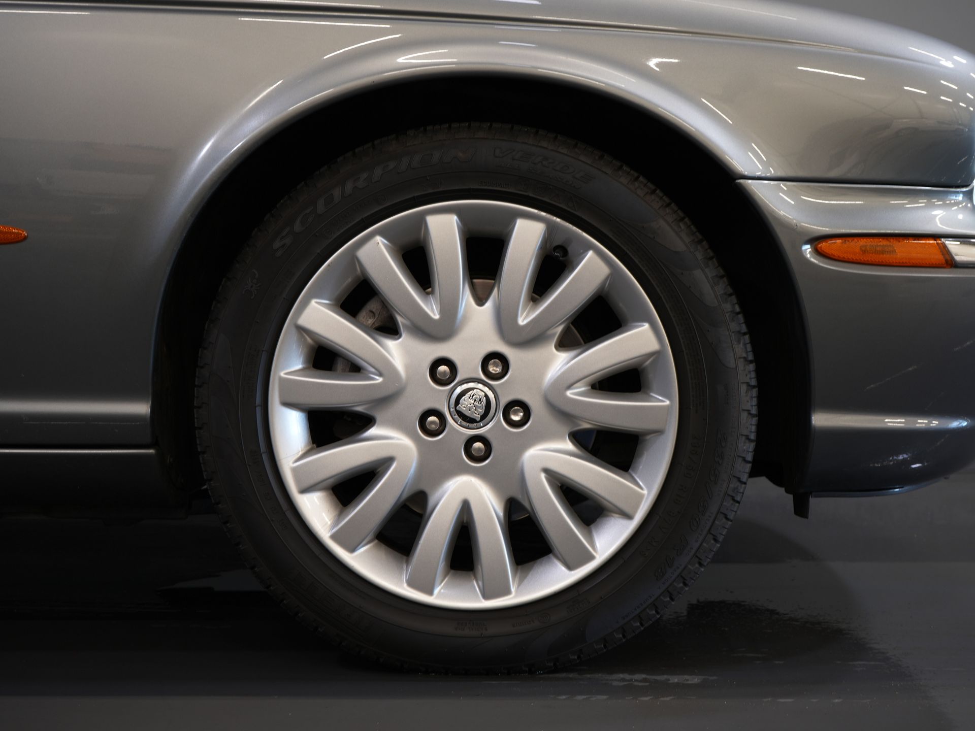 Jaguar XJ Sedan 3.0 V6 Executive Aut. Youngtimer/ Pano/ Leder/ Xenon/ Memory/ Cruise/ Stoelverw. 8