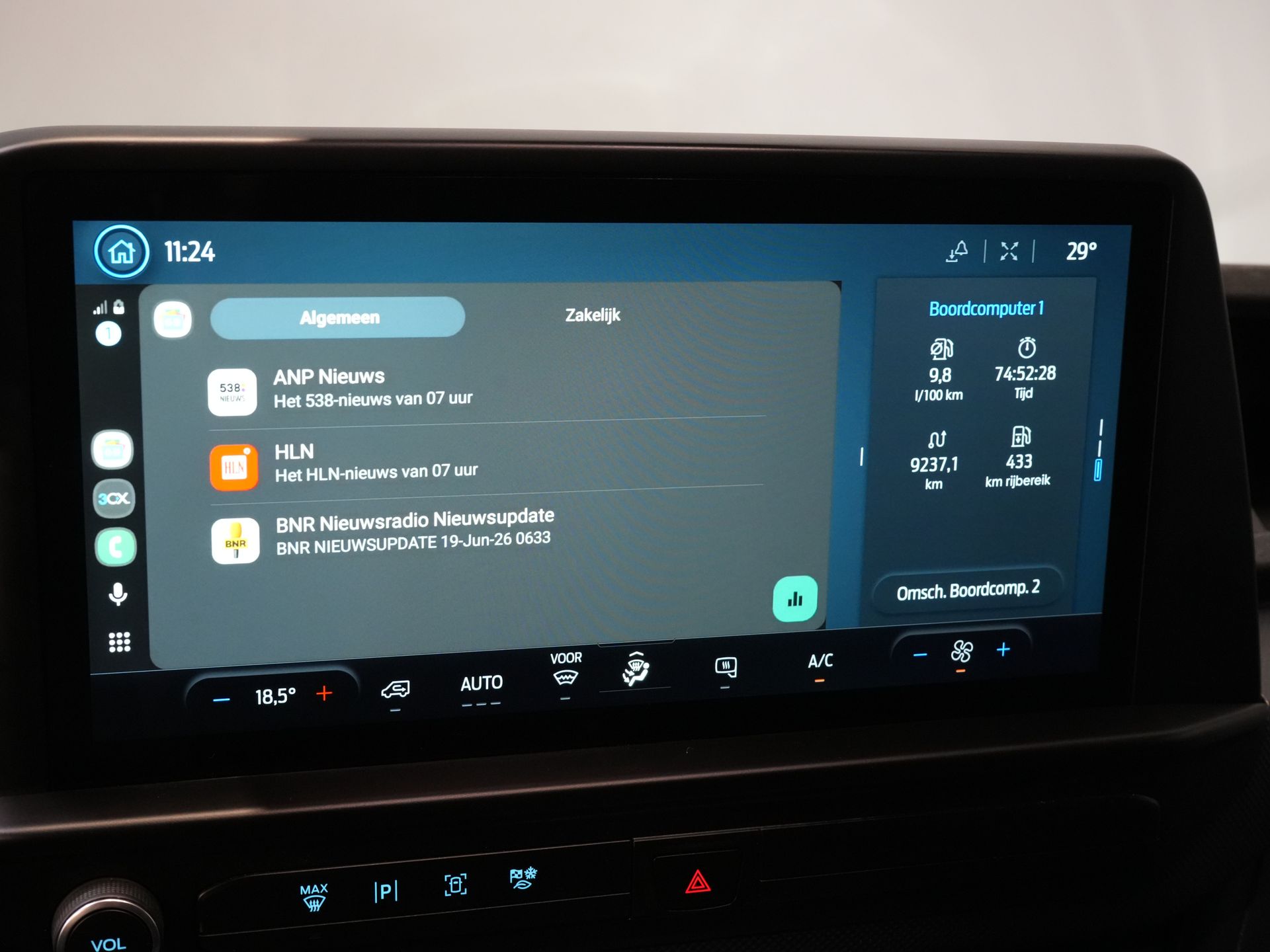 Ford Transit Custom Bestelbus 2.0 TDCI 136 pk L2 Trend LED/ Carplay/ Camera/ Climate/ PDC/ Cruise 21