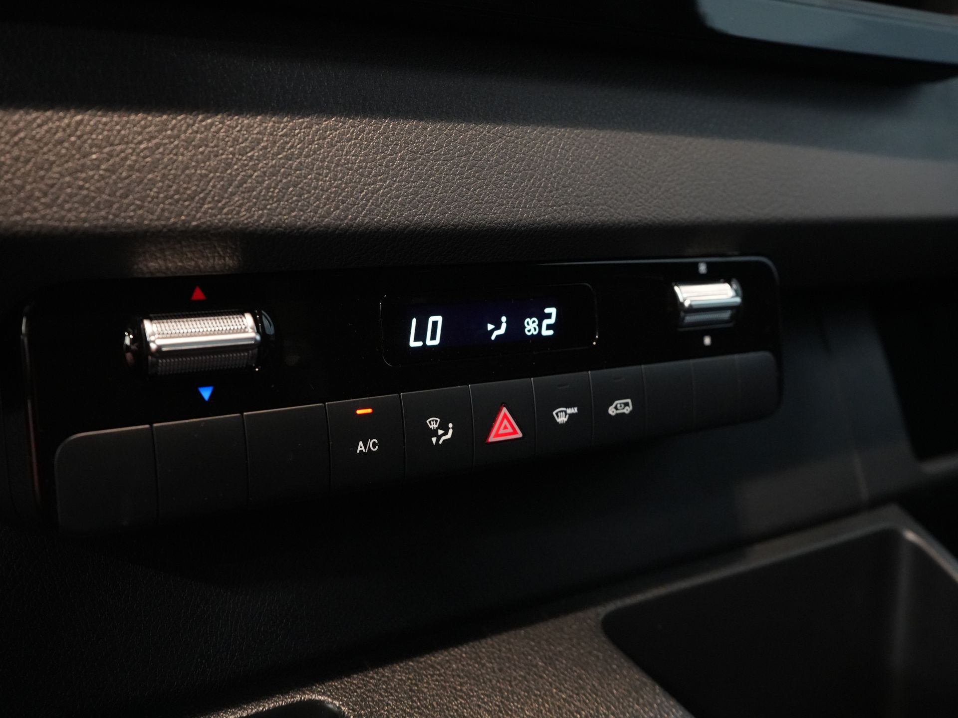 Mercedes-Benz Sprinter Bestelbus 317 CDI Aut. L2H2 VanStep/ 3.5t Trekverm./ LED/ 270Gr.Deuren/ Navi/ Camera/ Cruise/ PDC 20