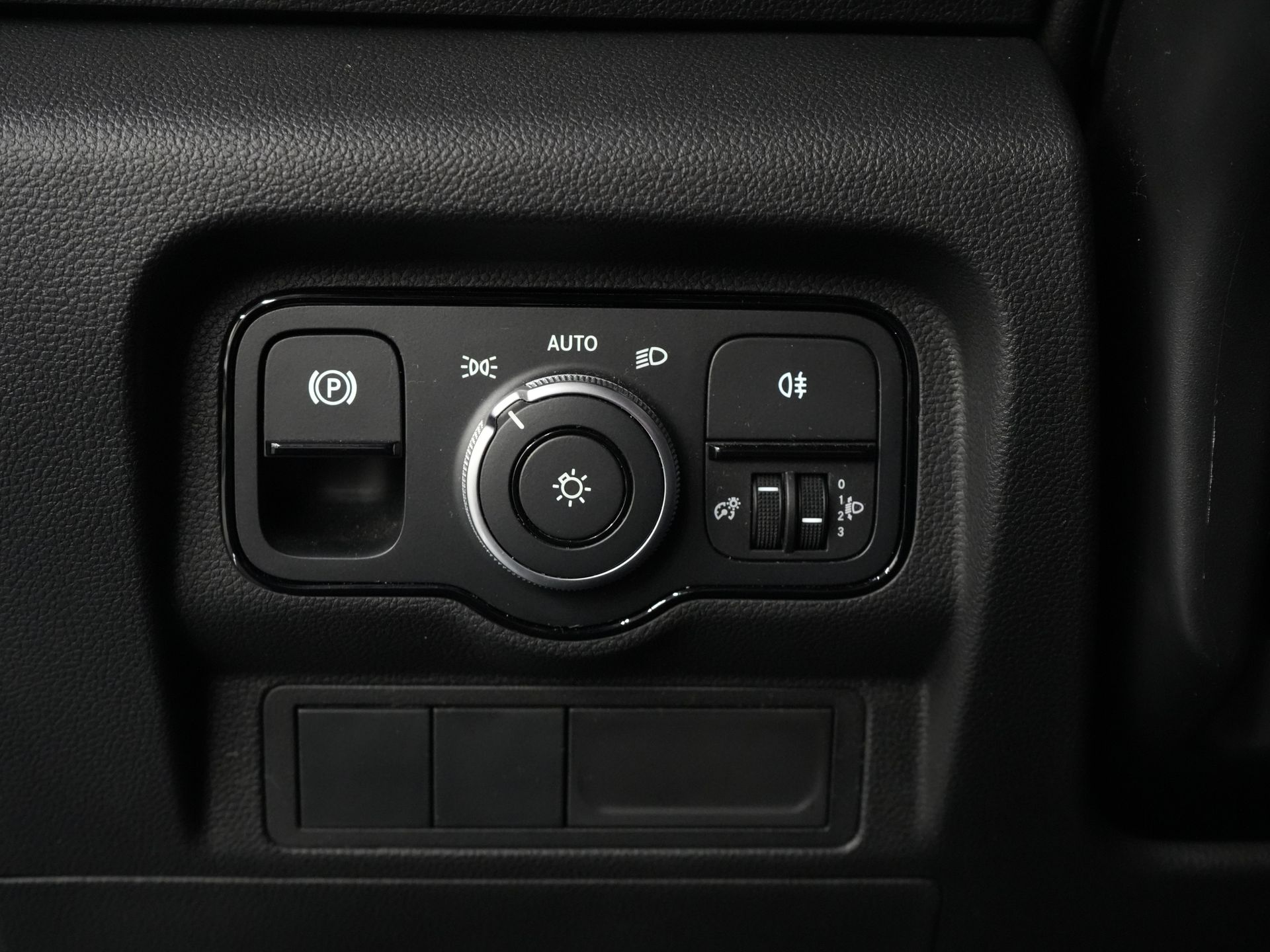 Mercedes-Benz Citan Bestelbus 110 CDI Aut. Stoelverw./ Carplay/ Cruise/ Camera/ Trekhaak/ DAB 17