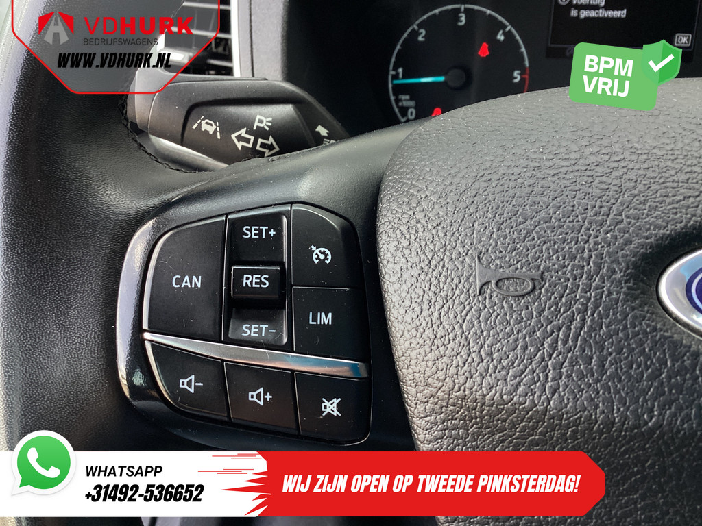 Ford Transit Open laadbak 2.0 TDCI 130 pk DC Dubbel Cabine Open Laadbak/ 7 Pers./ 3.0t Trekverm./ Carplay/ Cruise/ Climate/ Pick Up 12