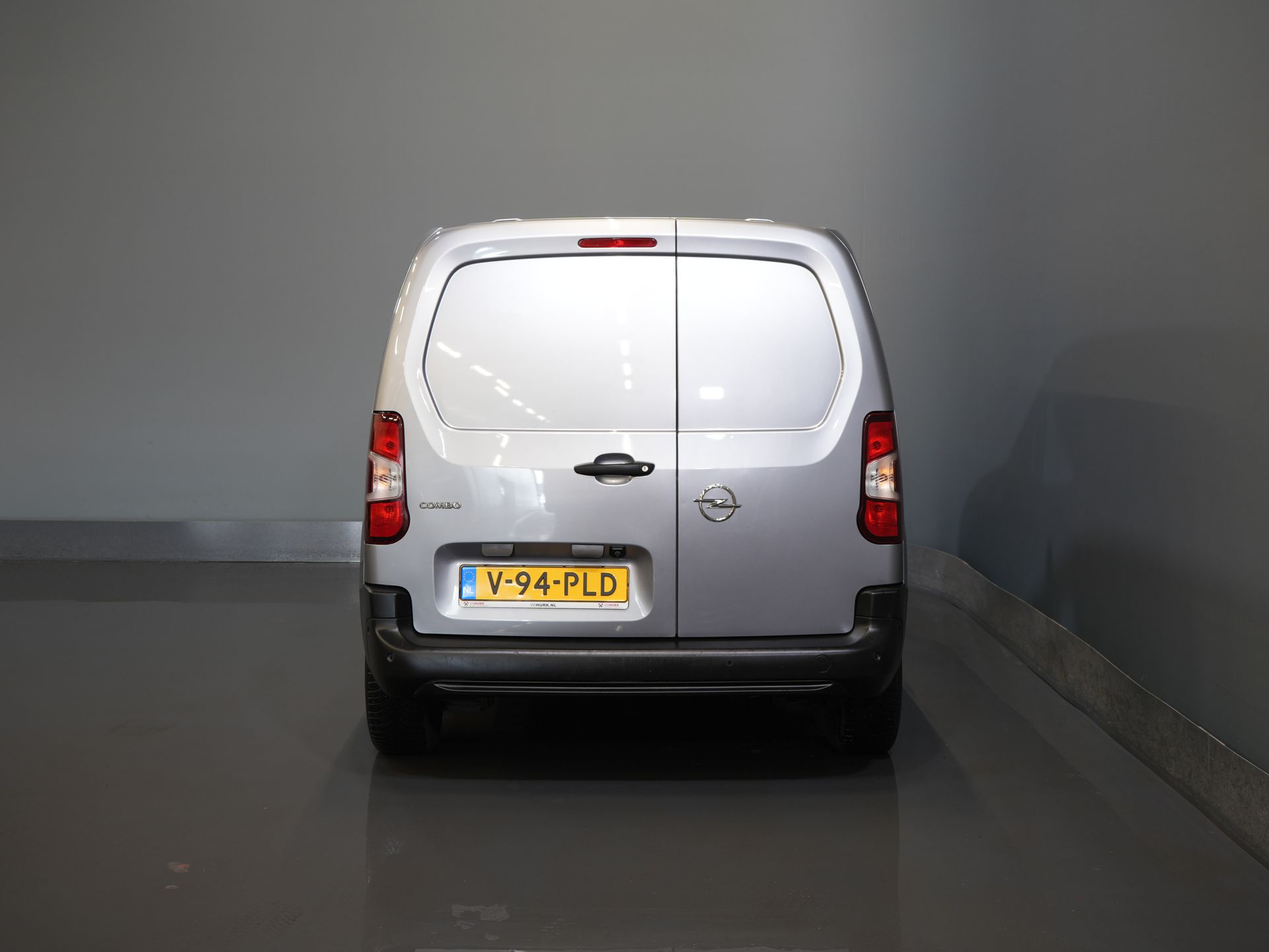 Opel Combo Bestelbus 1.2 Turbo BENZINE 3Pers./ Carplay/ Navi/ Camera/ PDC/ Cruise/ Airco 5