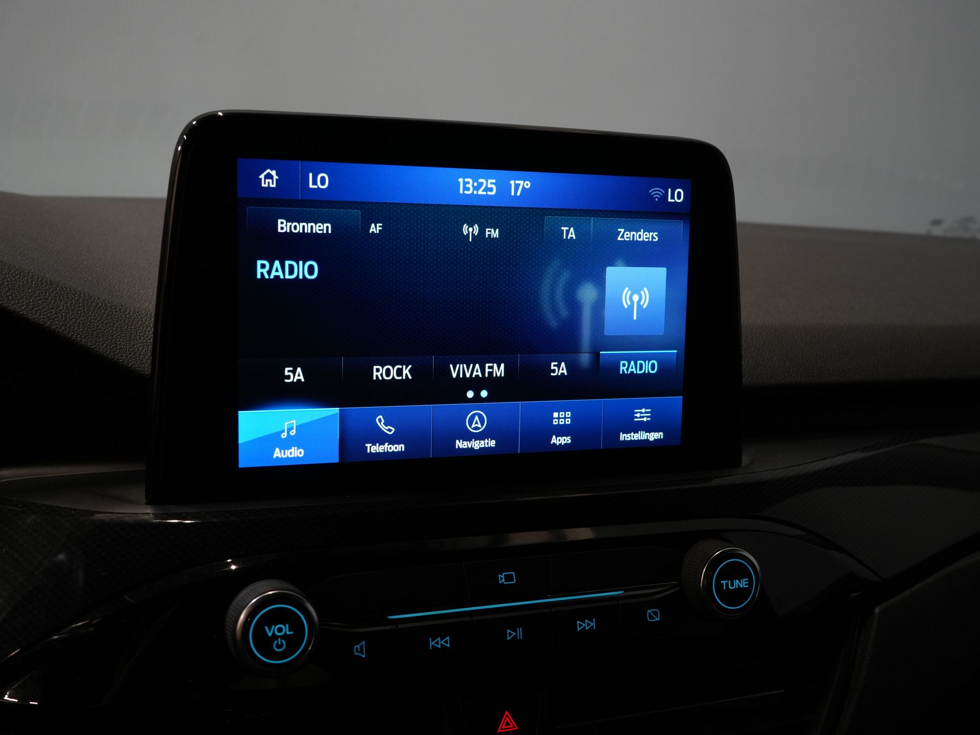 Ford Kuga SUV 2.5 PHEV 225 pk ST-Line LED/ Head-Up/ Adapt.cruise/ Standkachel/ Keyless/ Elek.klep/ Stoelverw/ Stuurverw./ Carplay/ Navi/ Clima 25