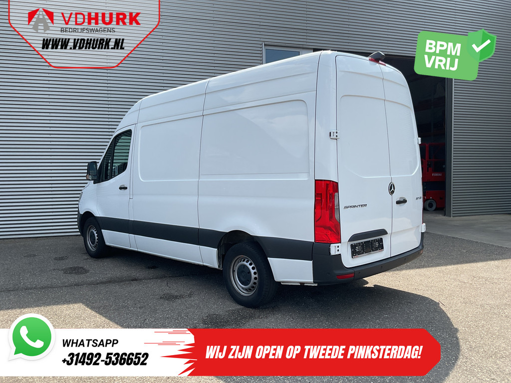 Mercedes-Benz Sprinter Bestelbus 317 CDI Aut. L2H2 LED/ Carplay/ Gev.Stoel/ Camera/ Cruise/ PDC/ Airco 1