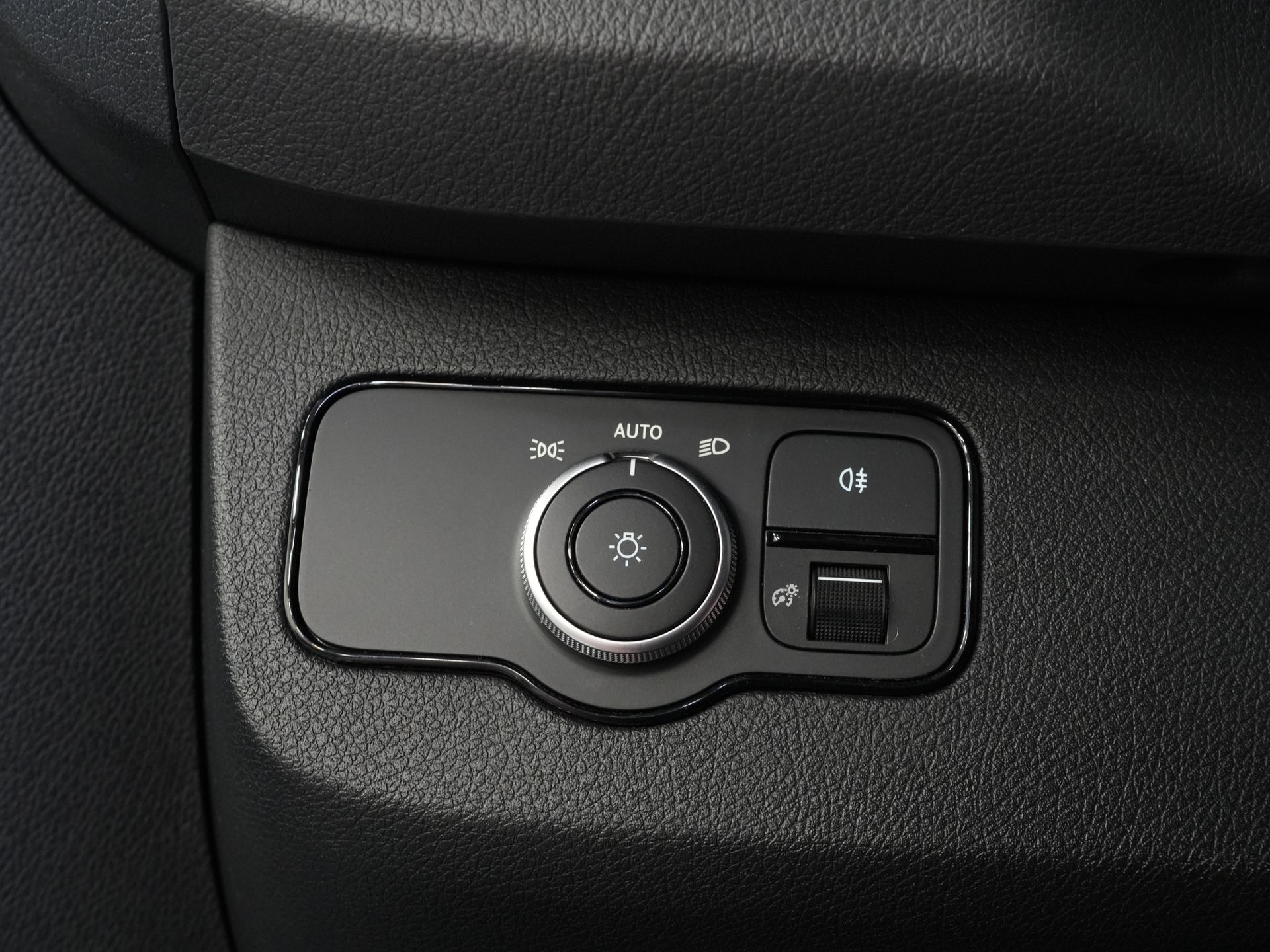 Mercedes-Benz Sprinter Bestelbus 317 CDI Aut. L2H2 LED/ Carplay/ Gev.Stoel/ Camera/ Cruise/ PDC/ Airco 16