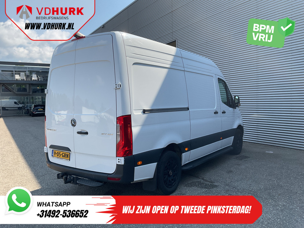 Mercedes-Benz Sprinter Bestelbus 317 CDI Aut. L2H2 3.5t Trekverm./ LED/ Gev.Stoel/ Carplay/ Inrichting/ Navi/ Cruise/ Camera/ Sidesteps/ 18”LMV 10