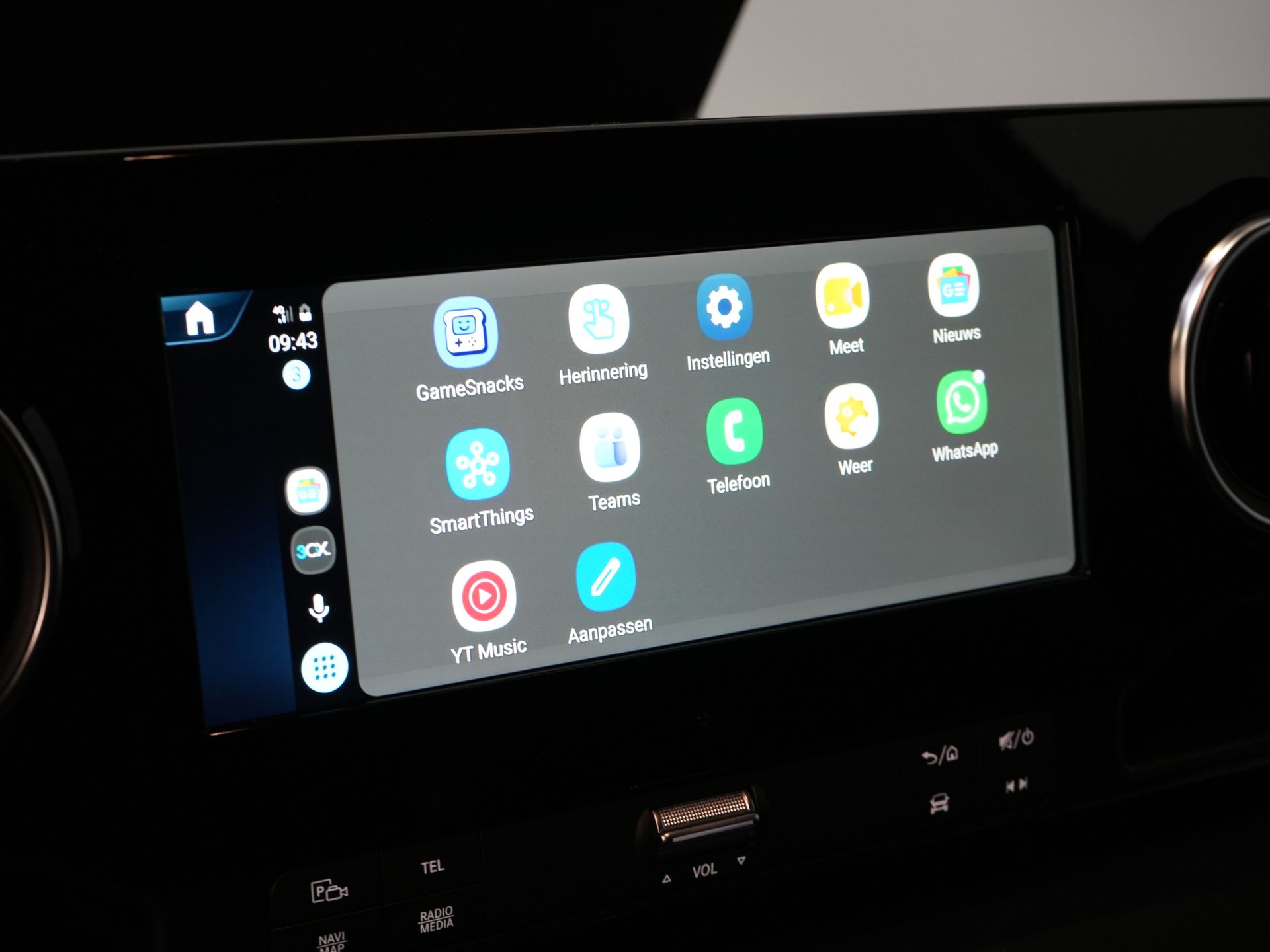 Mercedes-Benz Sprinter Bestelbus 317 CDI Aut. L2H2 3.5t Trekverm./ LED/ Gev.Stoel/ Carplay/ Inrichting/ Navi/ Cruise/ Camera/ Sidesteps/ 18”LMV 27
