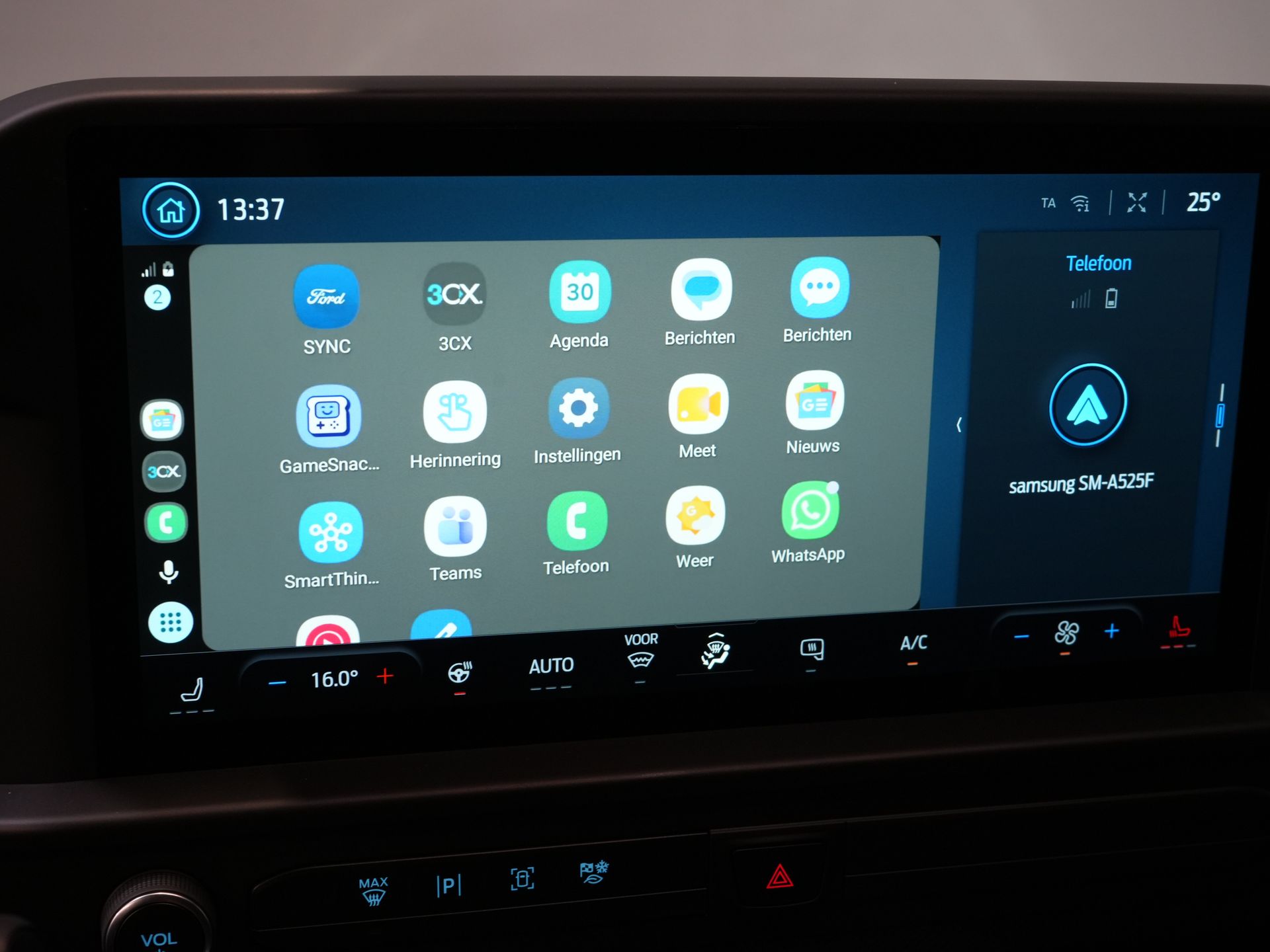 Ford E-Transit Custom Bestelbus L2 330 km WLTP Garantie t/m 2028/ LED/ Snellader/ Standkachel/ Stoelverw./ Stuurverw./ Carplay/ Camera/ PDC/ Climate/ Cruise 26