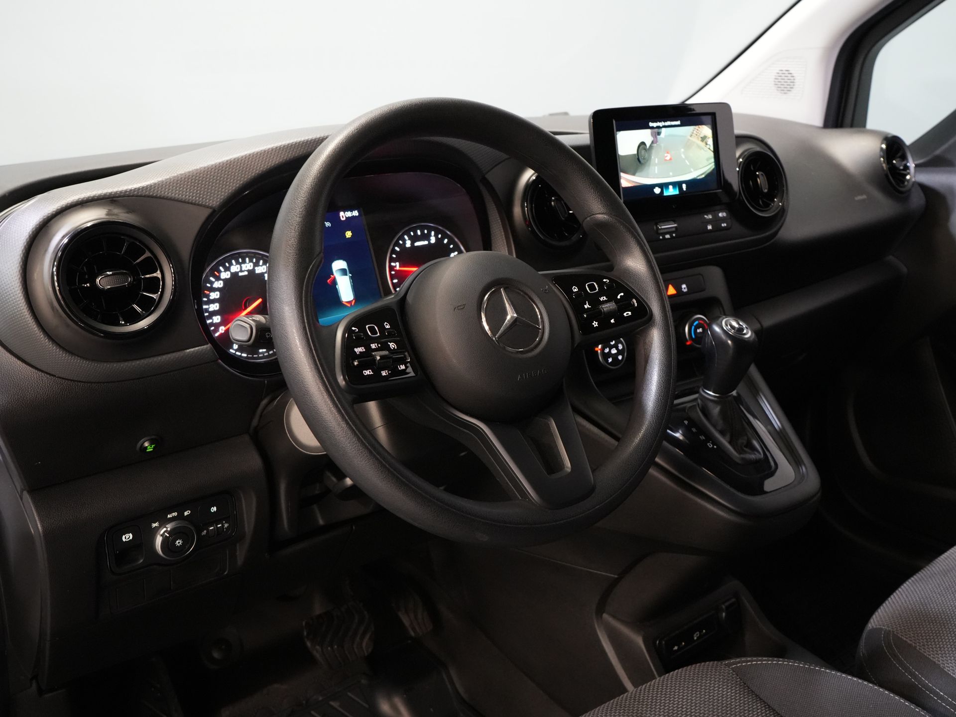 Mercedes-Benz Citan Bestelbus 110 CDI L2 Aut. 3Pers./ Stoelverw./ Carplay/ Camera/ Cruise/ Airco/ Trekhaak/ PDC 13