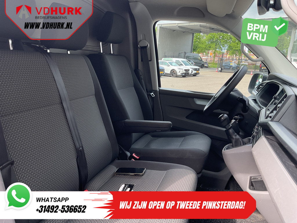 Volkswagen Transporter Bestelbus 2.0 TDI 150 pk Carplay/ 2.5t Trekverm./ Airco/ Navi/ Cruise/ Sidebars/ PDC/ DAB/ Trekhaak 10