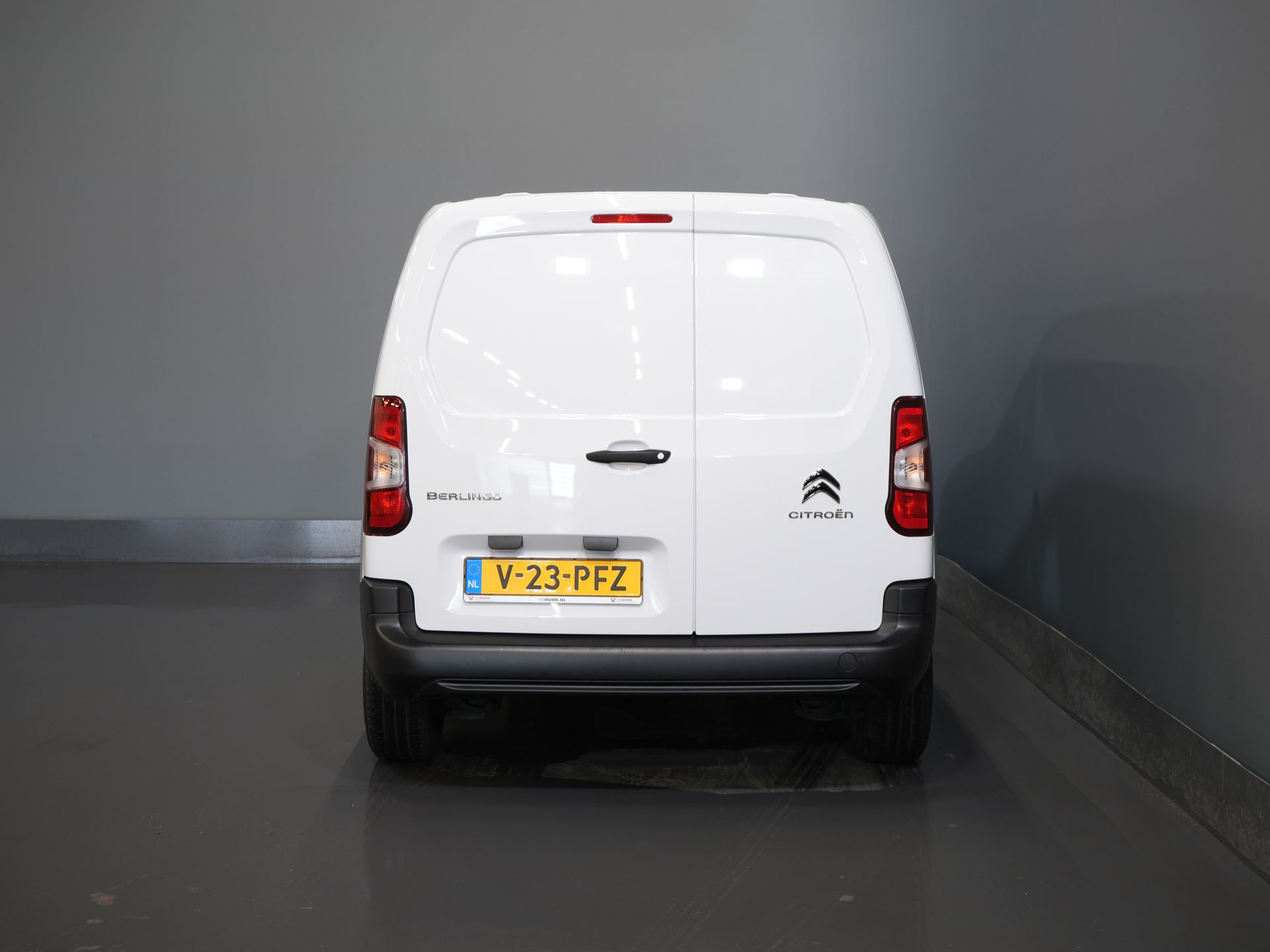 Peugeot Partner Bestelbus (Citroen Berlingo) 1.2 PureTech 110 pk BENZINE Airco/ Cruise/ DAB 5