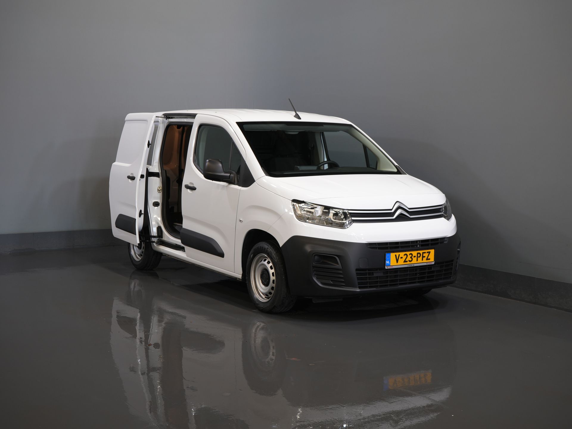 Peugeot Partner Bestelbus (Citroen Berlingo) 1.2 PureTech 110 pk BENZINE Airco/ Cruise/ DAB 8