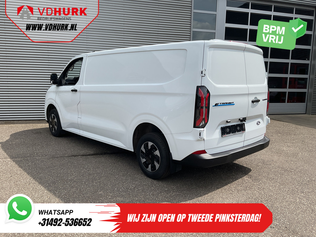 Ford E-Transit Custom Bestelbus L2 330 km WLTP LED/ Standkachel/ Stoelverw./ Snellader/ 2.3t Trekverm./ Carplay/ Climate/ Camera/ PDC/ Cruise 1