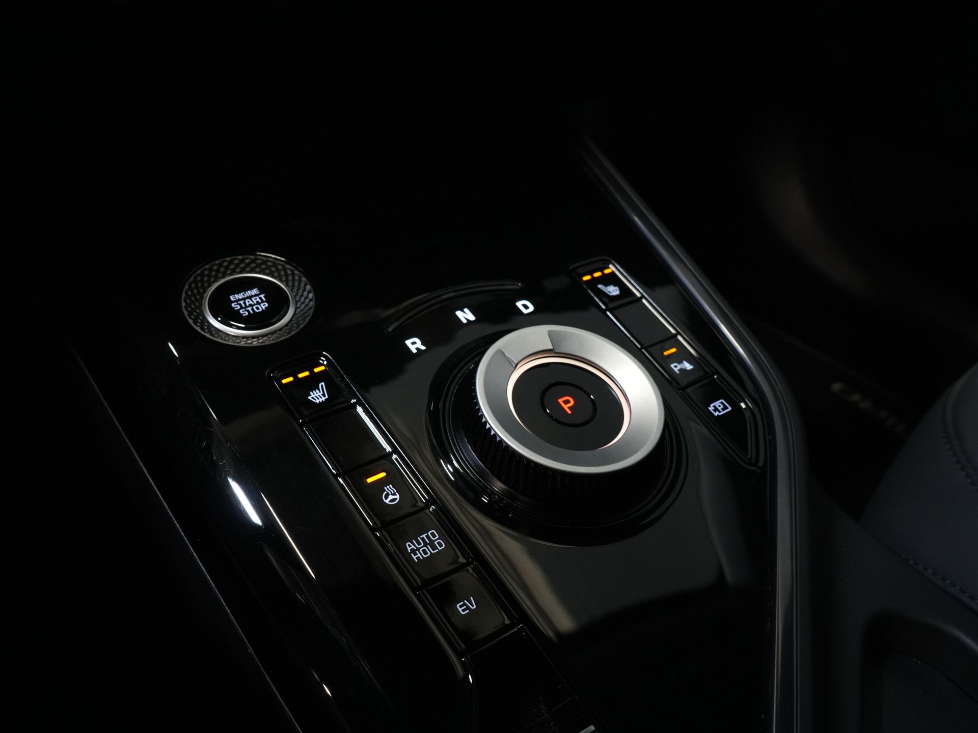 Kia Niro SUV 1.6 GDi PHEV LED/ Adapt.Cruise/ Elek.Stoel/ Stoelverw./ Stuurverw./ Virtual Cockpit/ Carplay/ Navi/ Camera/ Climate 23