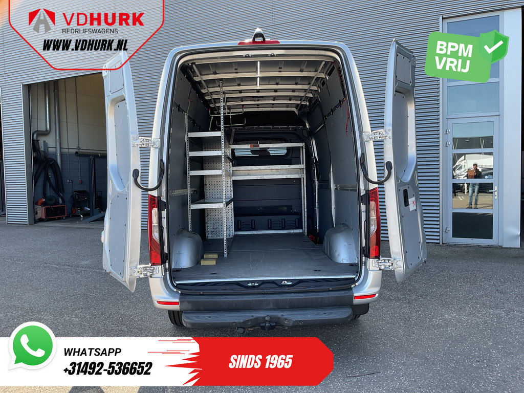 Mercedes-Benz Sprinter Bestelbus 316 2.2 CDI Aut. L2H2 LED/ Standkachel/ 10,25”MBUX/ Stoelverw./ 360 Camera/ Climate/ 270Gr.Deuren/ Navi/ Cruise/ 17”LMV/ PDC/ Tr 5