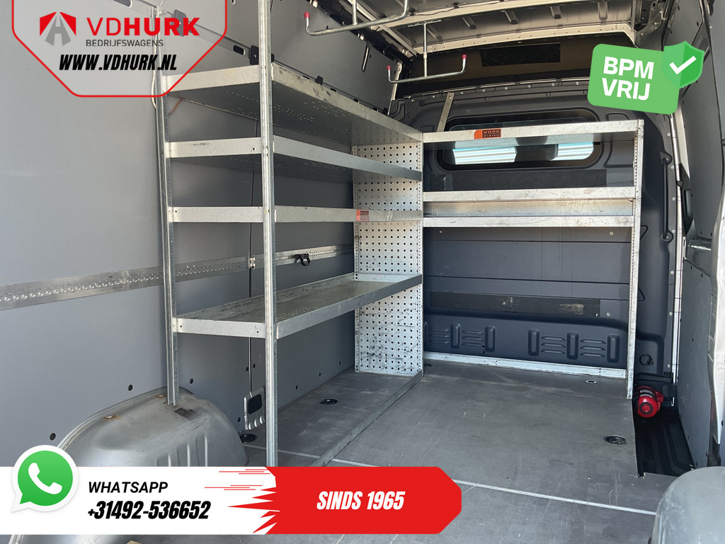 Mercedes-Benz Sprinter Bestelbus 316 2.2 CDI Aut. L2H2 LED/ Standkachel/ 10,25”MBUX/ Stoelverw./ 360 Camera/ Climate/ 270Gr.Deuren/ Navi/ Cruise/ 17”LMV/ PDC/ Tr 6