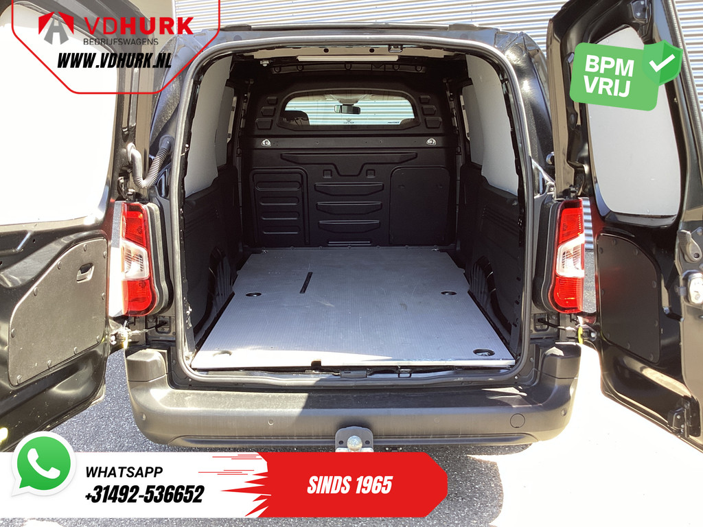 Citroën Berlingo Bestelbus 1.5 HDi 130 pk Aut. L2 3 Pers./ Carplay/ Climate/ Camera/ Standkachel/ Stoelverw/ Trekhaak/ LMV/ Dealer O.H. 4