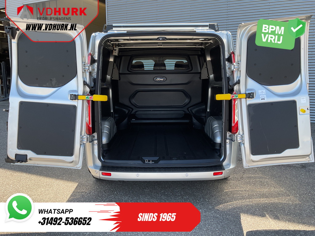 Ford Transit Custom Bestelbus 2.0 TDCI 130 pk Aut. L2 DC Dubbel Cabine 2xSchuifdeur/ NL Auto/ Carplay/ Leder/ Stoelverw./ Navi/ Cruise/ Camera/ Airco/ Dakdrag 6