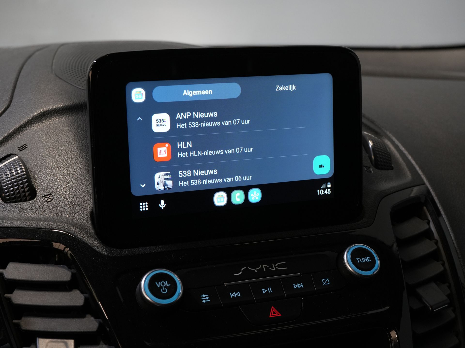 Ford Transit Connect Bestelbus 1.5 TDCI L2 Limited NAP/ Bi-Xenon/ Adapt.Cruise/ Stoelverw./ Carplay/ Navi/ Camera/ PDC/ LMV/ Climate 23