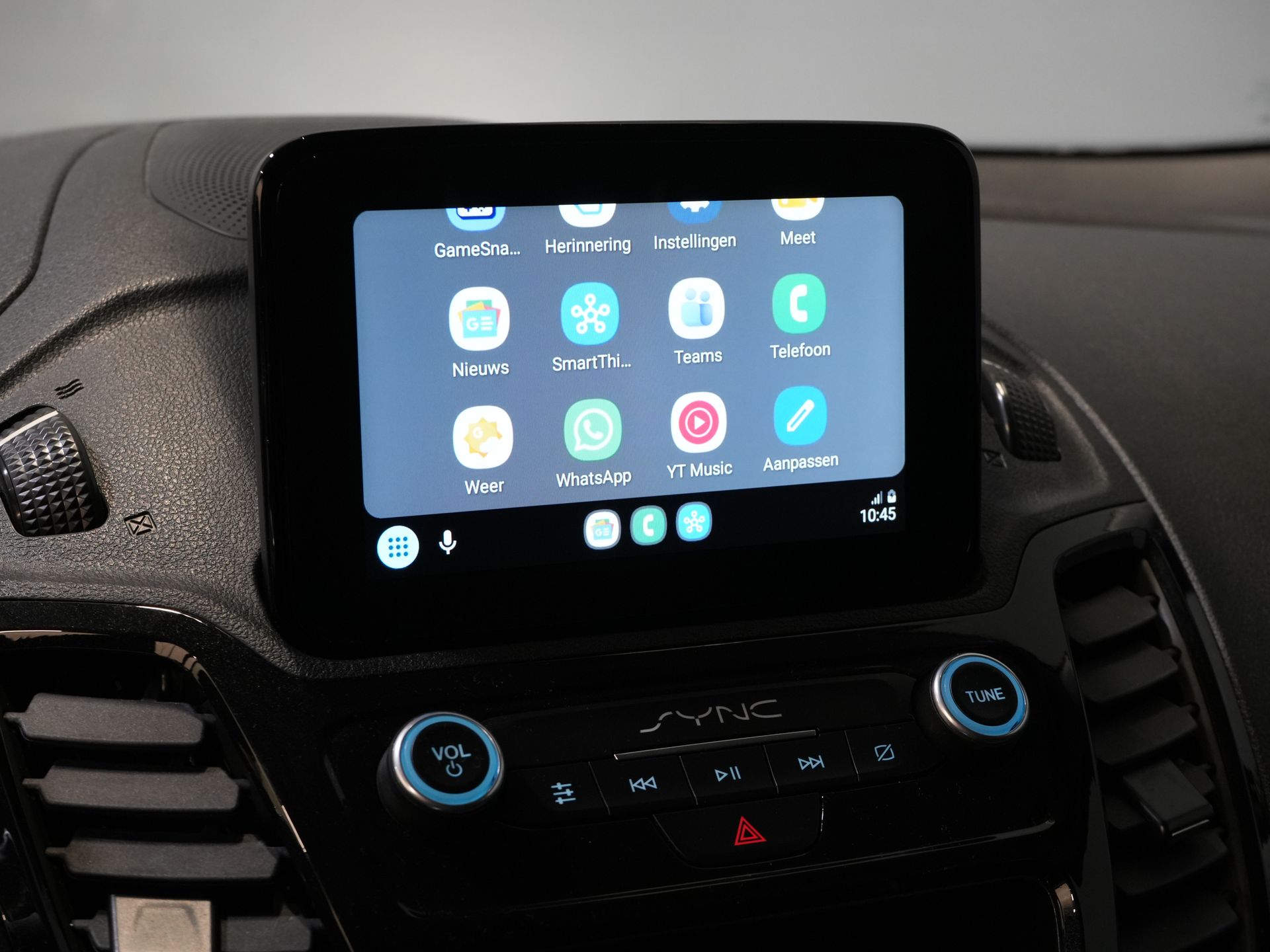 Ford Transit Connect Bestelbus 1.5 TDCI L2 Limited NAP/ Bi-Xenon/ Adapt.Cruise/ Stoelverw./ Carplay/ Navi/ Camera/ PDC/ LMV/ Climate 24