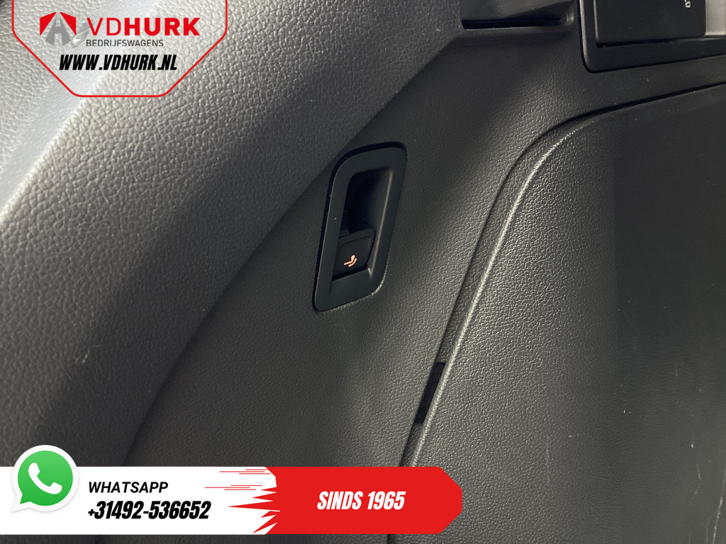Volkswagen Tiguan SUV 1.4 TSI eHybrid R-Line Pano/ IQ-Light/ Head-Up/ Elek.Trekhaak/ Elek.Klep/ Adapt.Cruise/ Parlemoer/ Stoelverw./ Climate/ Carplay/ 11