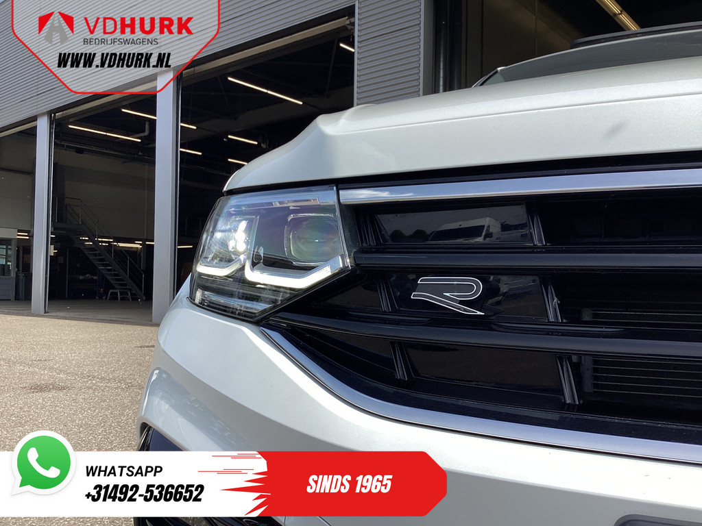 Volkswagen Tiguan SUV 1.4 TSI eHybrid R-Line Pano/ IQ-Light/ Head-Up/ Elek.Trekhaak/ Elek.Klep/ Adapt.Cruise/ Parlemoer/ Stoelverw./ Climate/ Carplay/ 22