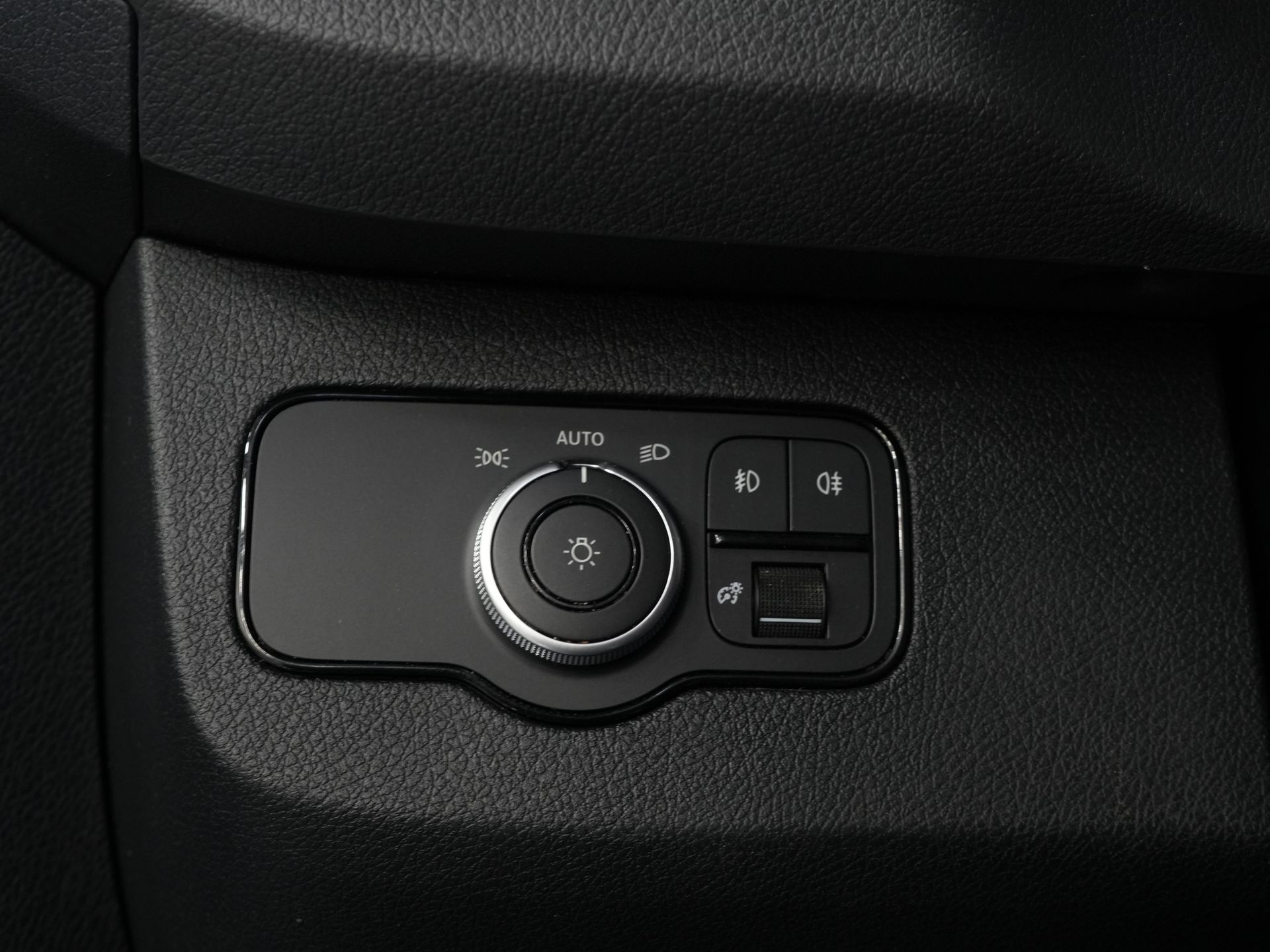 Mercedes-Benz Sprinter Bestelbus 317 CDI Aut. L2H2 LED/ Gev.Stoel/ Navi/ 270Gr.Deuren/ Stoelverw./ Cruise/ Camera/ PDC 16