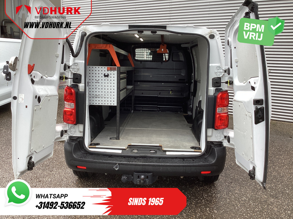 Toyota ProAce Worker Bestelbus 2.0 145 pk Aut. L2 Adapt.Cruise/ Standkachel/ Stoelverw./ Carplay/ Camera/ Inrichting/ Trekhaak/ Airco 4