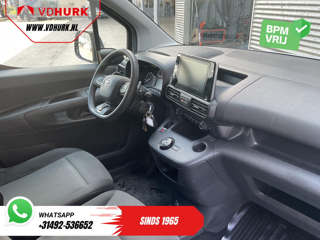 Toyota PROACE CITY Bestelbus 1.5 130 pk Aut. Carplay/ 3Pers./ Stoelverw./ Inrichting/ Camera/ Cruise/ Airco/ PDC/ Trekhaak 2