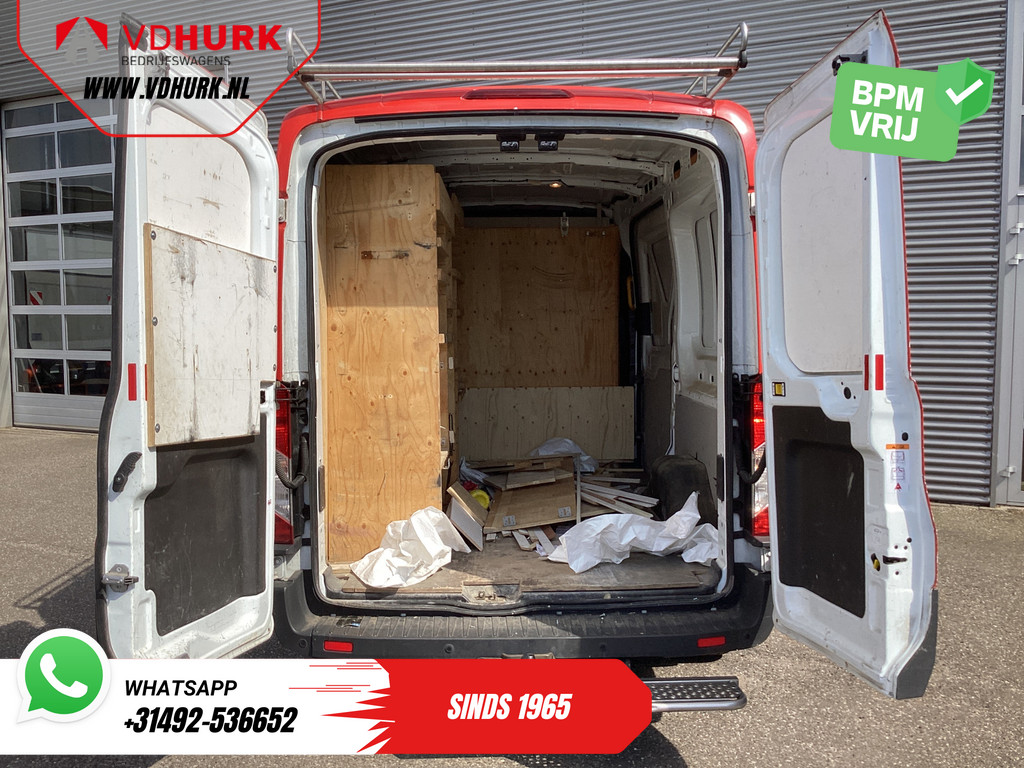 Ford Transit Bestelbus 2.0 TDCI 130 pk L2H2 Trend 2.8t Trekverm./ DB-VV./ Navi/ Camera/ Cruise/ Imperiaal/ Rearstep/ Trekhaak 4