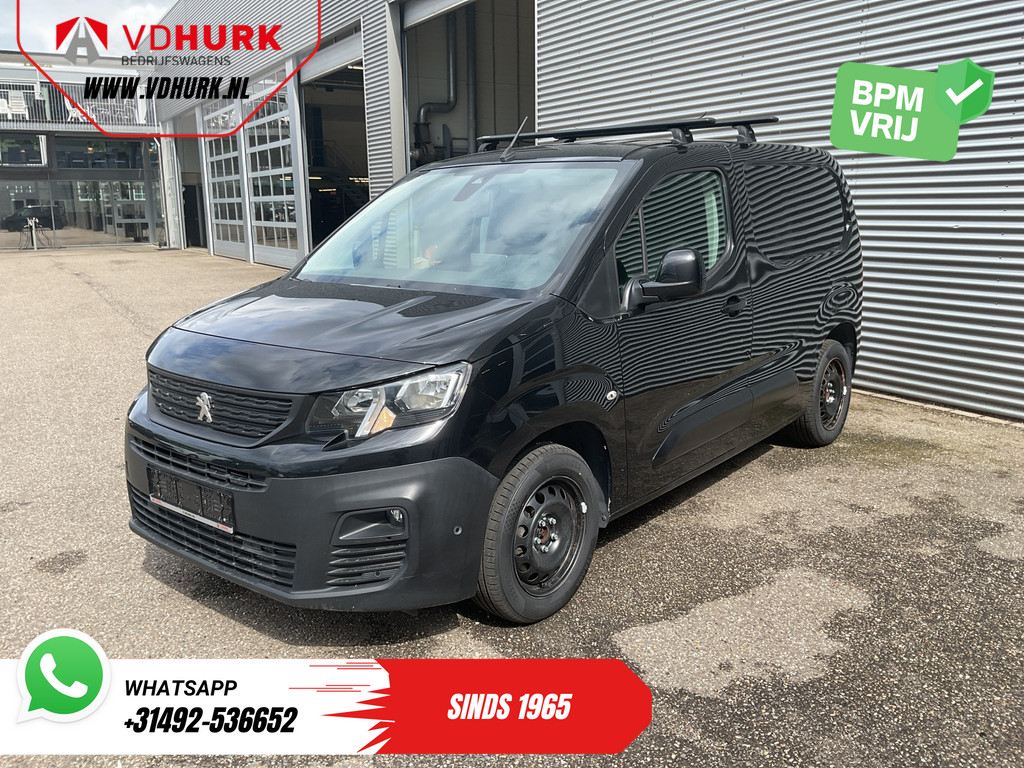 Peugeot Partner Bestelbus 1.2 BENZINE Aut. 110 pk Stoelverw./ Carplay/ Camera/ PDC/ Climate/ Cruise/ Trekhaak/ Airco 7