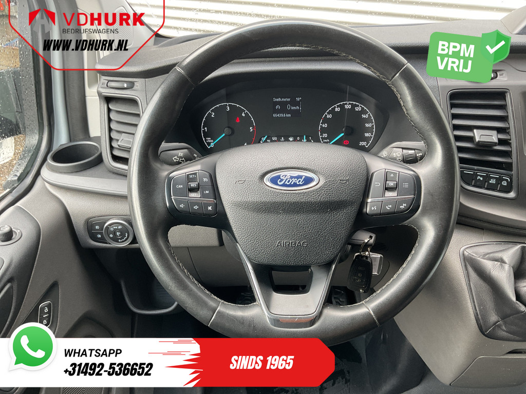 Ford Transit Custom Bestelbus 2.0 TDCI L2 130 pk Trend 2.8t Trekverm./ Cruise/ PDC V+A/ DAB/ Airco 12