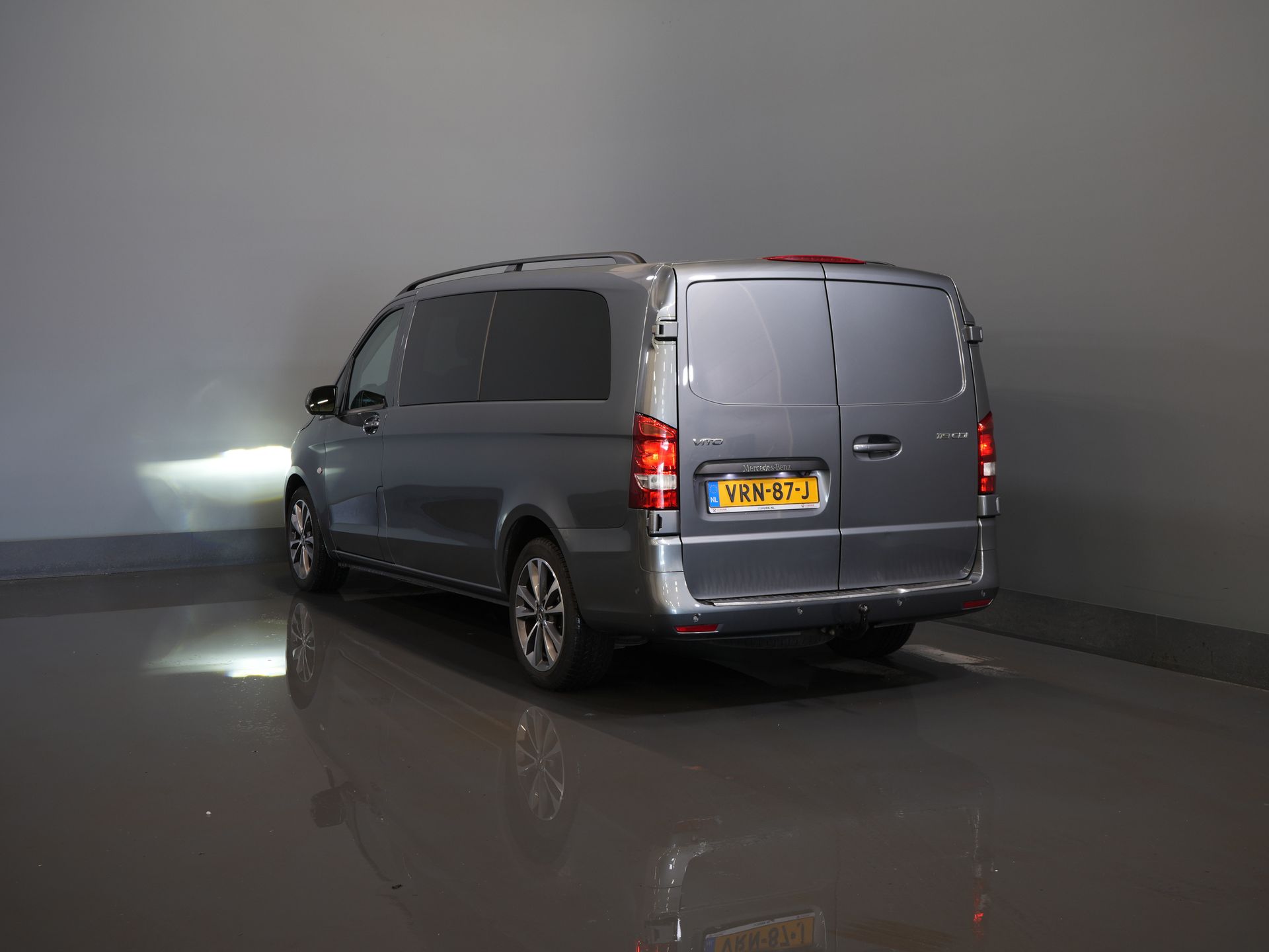 Mercedes-Benz Vito Bestelbus 119 CDI Aut. XL L3 DC Dubbel Cabine/ LED/ 2.5t Trekverm./ Alarm III/ Stoelverw./ Carplay/ Navi/ Camera/ Climate/ Cruise/ PDC/ 18 1