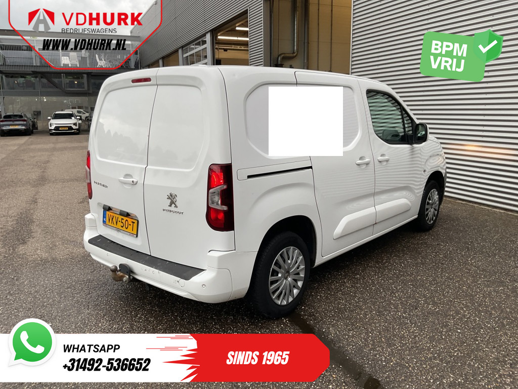 Peugeot Partner Bestelbus 1.5 HDI Carplay/ 3Pers./ Airco/ Cruise/ PDC/ Trekhaak 8