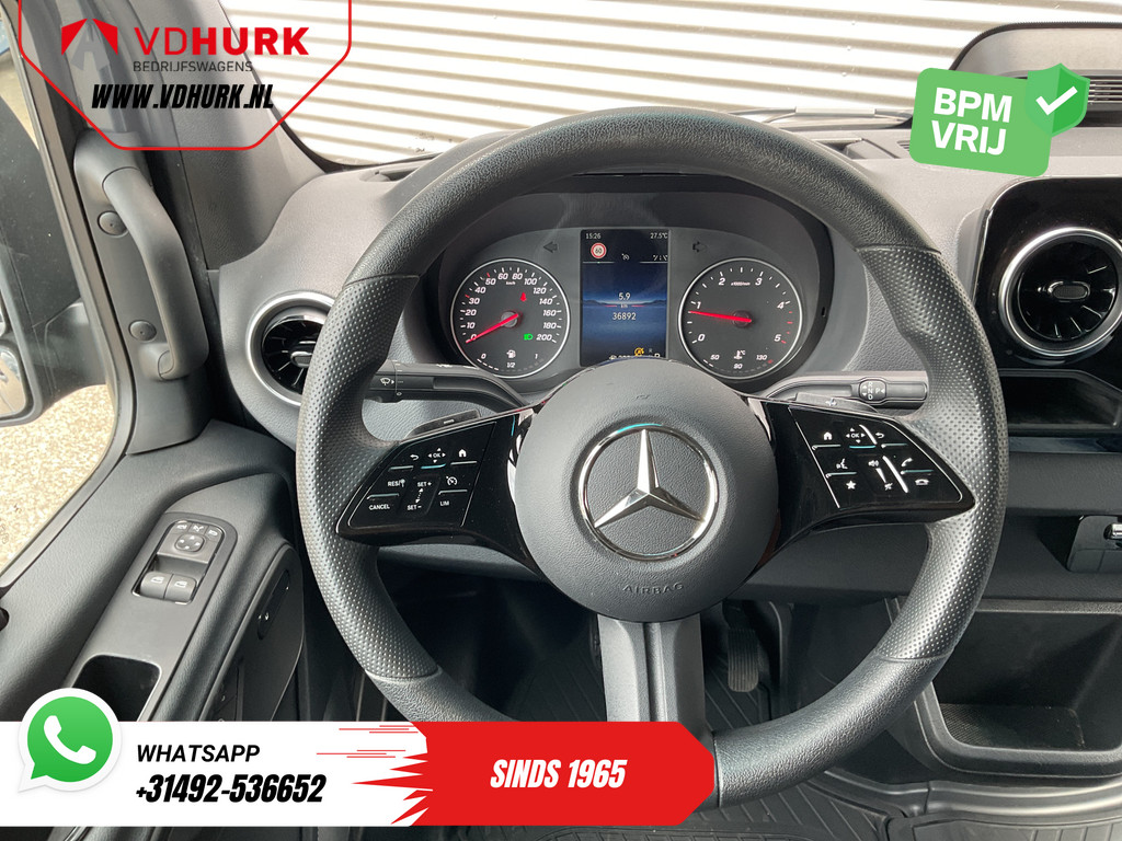 Mercedes-Benz Sprinter Bestelbus 317 CDI Aut. L2H2 LED/ Stoelverw./ Gev.Stoel/ 270Gr.Deuren/ Navi/ Camera/ Cruise/ Airco/ PDC 13