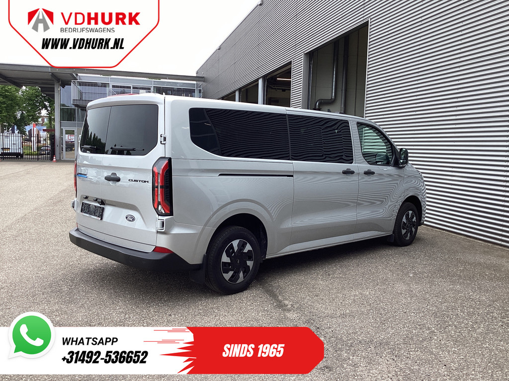 Ford E-Transit Custom Personenvervoer 320 km WLTP L2 Combi/ Kombi/ 9 pers./ LED/ Standkachel/ Stoelverw/ Stuurverw./ Carplay/ Camera/ Climate/ PDC/ Cruise 10