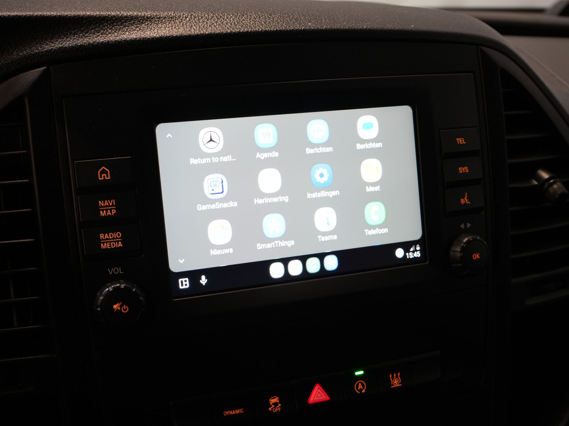 Mercedes-Benz Vito Bestelbus 119 CDI Aut. L3 LED/ Carplay/ Stoelverw./ Standkachel/ Navi/ Cruise/ Camera/ Airco/ 17”LMV/ PDC/ Dakdragers/ Trekhaak 26