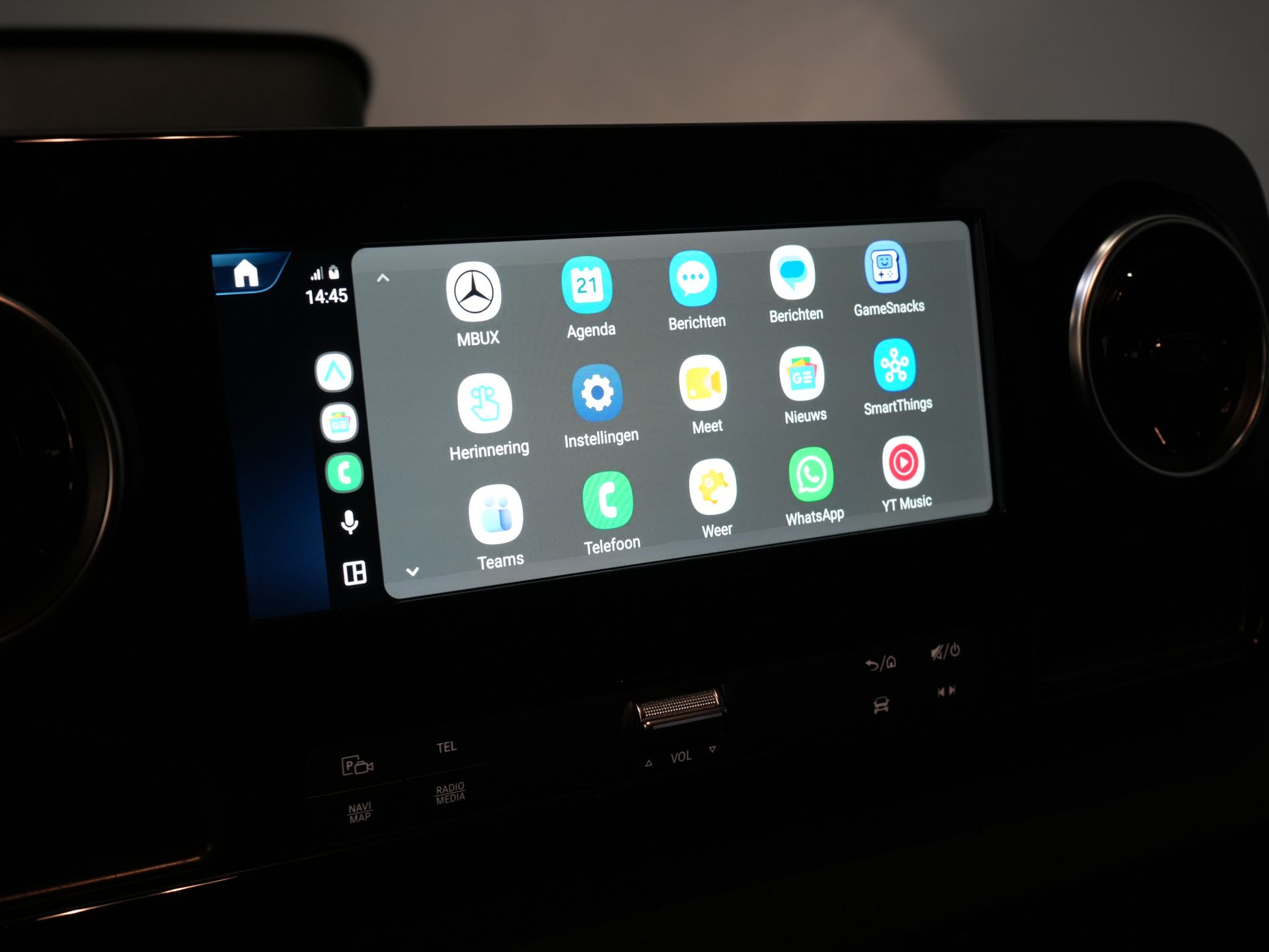 Mercedes-Benz Sprinter Bestelbus 315 CDI Aut. L2H2 3.5t Trekverm./ Stoelverw./ Carplay/ 270Gr.Deuren/ Navi/ Camera/ PDC/ Cruise/ DAB 25
