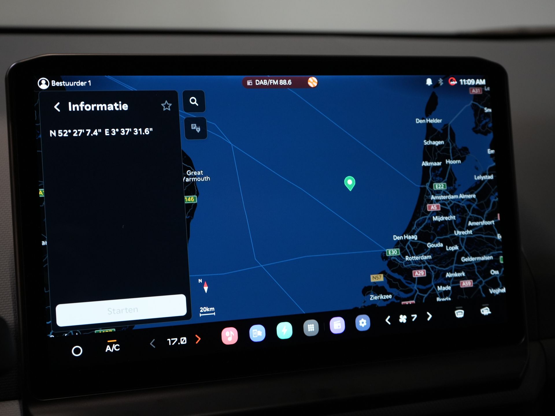 Kia PV5 Bestelbus Elite Executive 71.2 kWh 416 km WLTP L2 Warmtepomp/ 2x Schuifdeur/ Stoelvent./ Stoelverw./ Adapt.Cruise/ Leder/ Navi/ Carplay/ 3 22