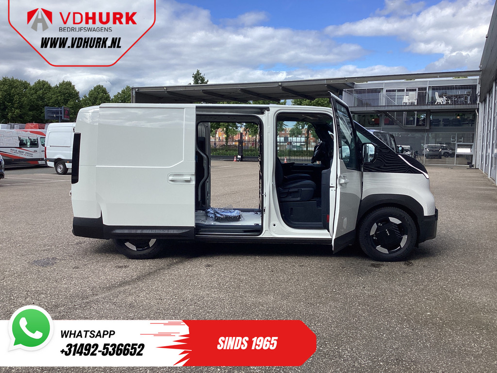Kia PV5 Bestelbus Elite Executive 71.2 kWh 416 km WLTP L2 Warmtepomp/ 2x Schuifdeur/ Stoelvent./ Stoelverw./ Adapt.Cruise/ Leder/ Navi/ Carplay/ 3 5