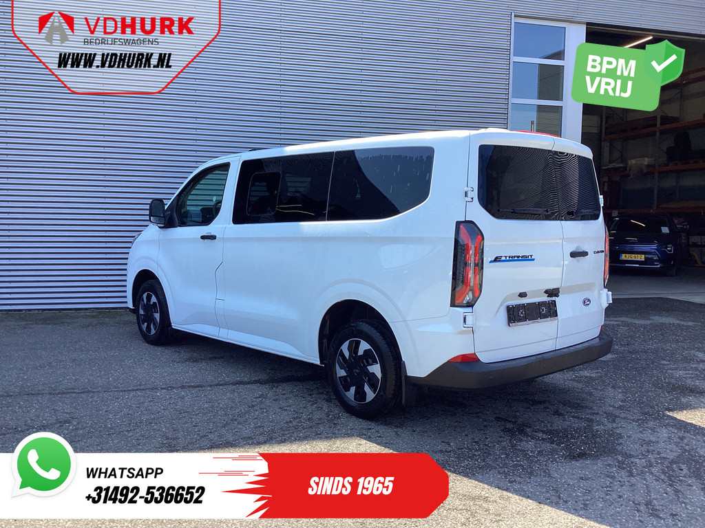 Ford E-Transit Custom Personenvervoer Kombi Trend 71kWh 360 km WLTP LED/Standkachel/ Stoelverw./ Stuurverw./ Carplay/ 9 P/ 9 Persoons/ Climate/ Camera/ PDC/ Cruise 1